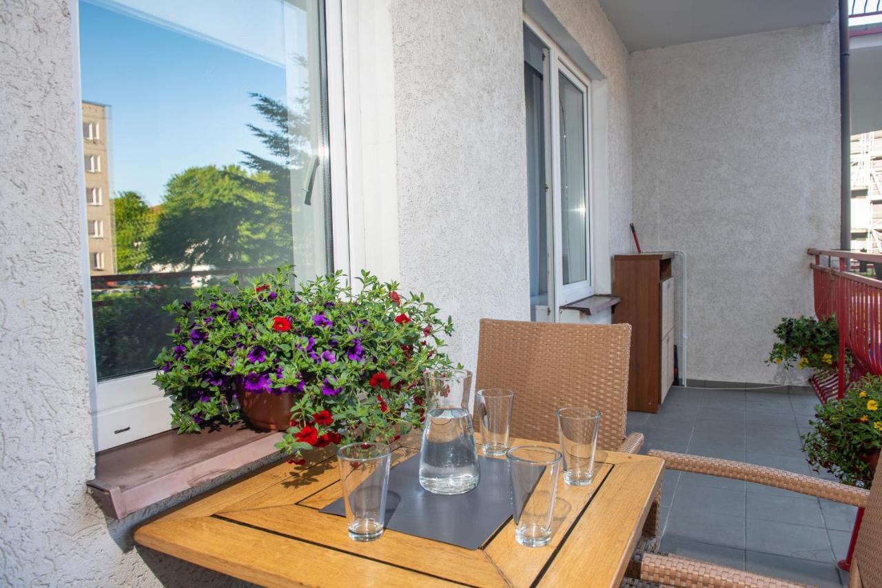 Apartament Wakacyjny Z Klimatyzacja Kolobrzeg Exterior photo